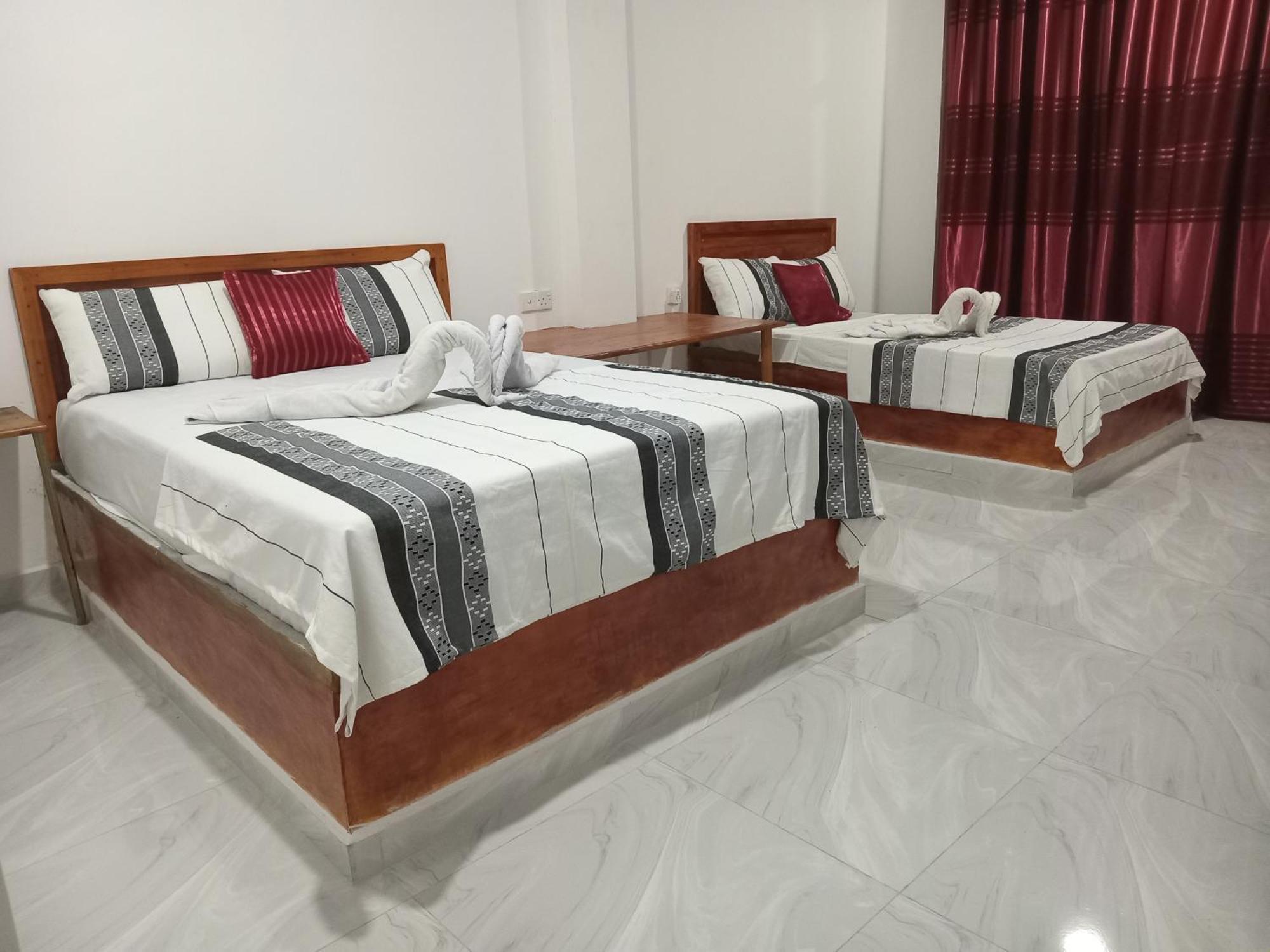 Mount Plaza Ohiya Apartment Екстериор снимка